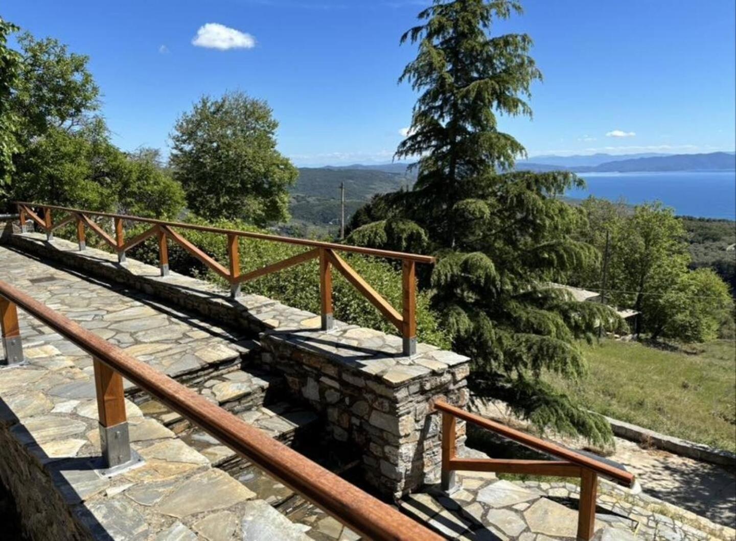 Villa οξυγόνο πέτρινο εξοχικό στη πηλίου *